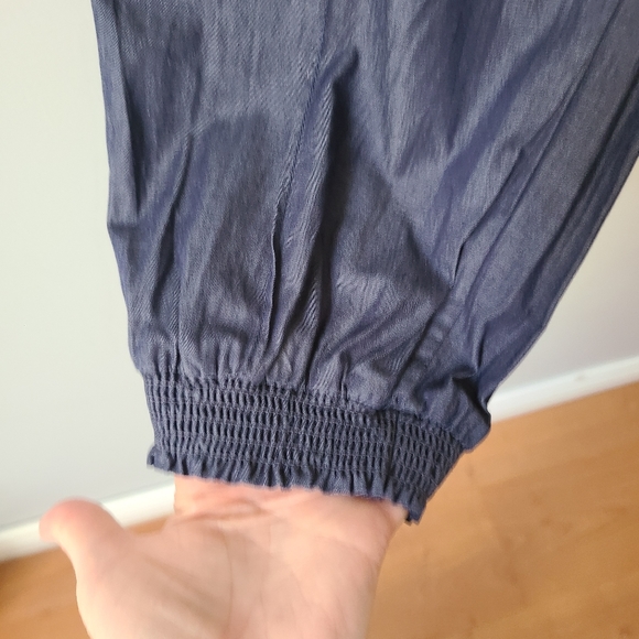 Anthropologie Globetrotter Cotton Chambray Joggers - Picture 8 of 16